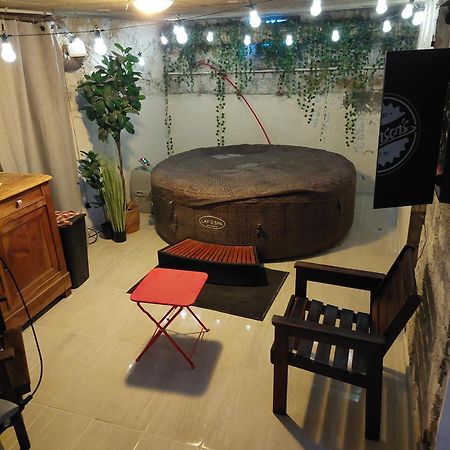 Gite D'Exception 13 Couchages Avec Jacuzzi Et Sauna Chalons en Champagne Luaran gambar